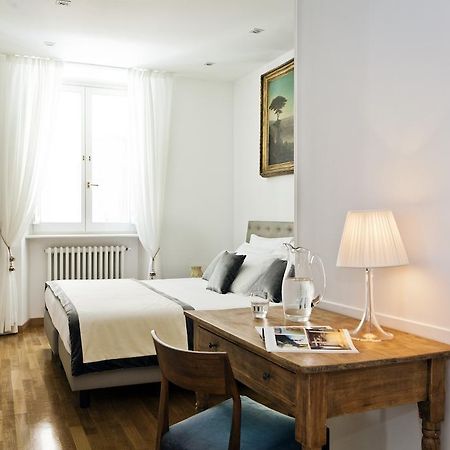 Garibaldi Suites Piazza Di Spagna Рим Екстер'єр фото