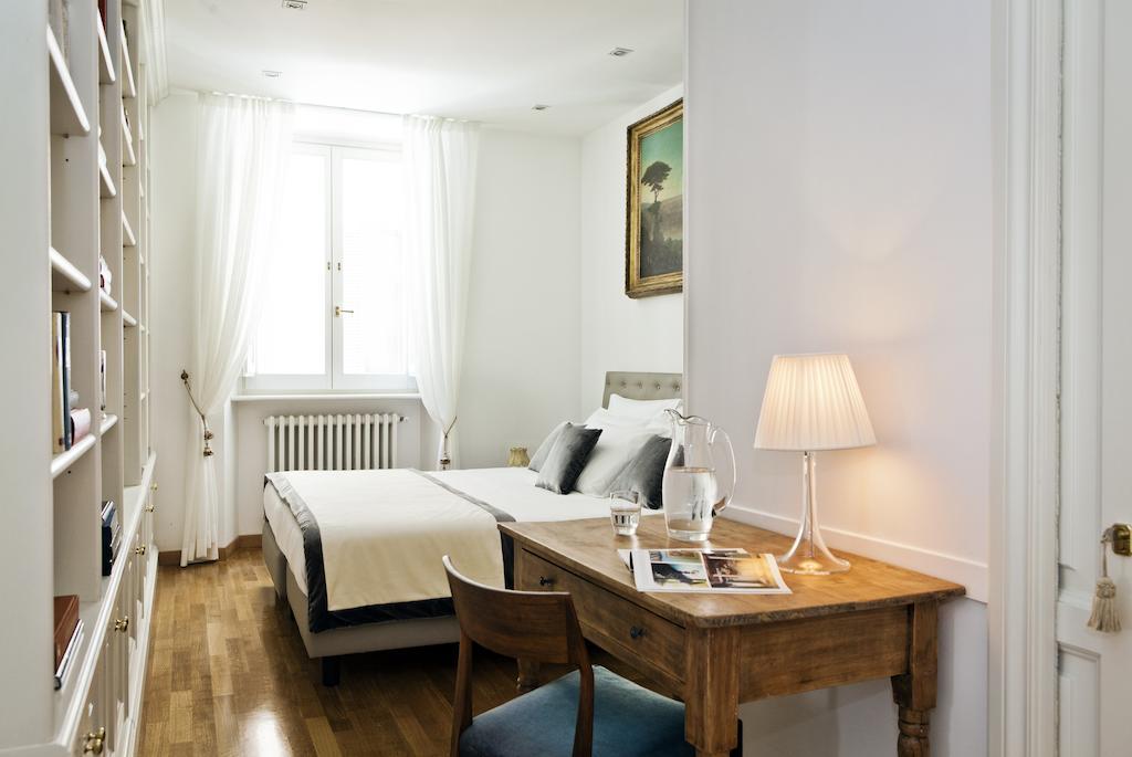 Garibaldi Suites Piazza Di Spagna Рим Екстер'єр фото