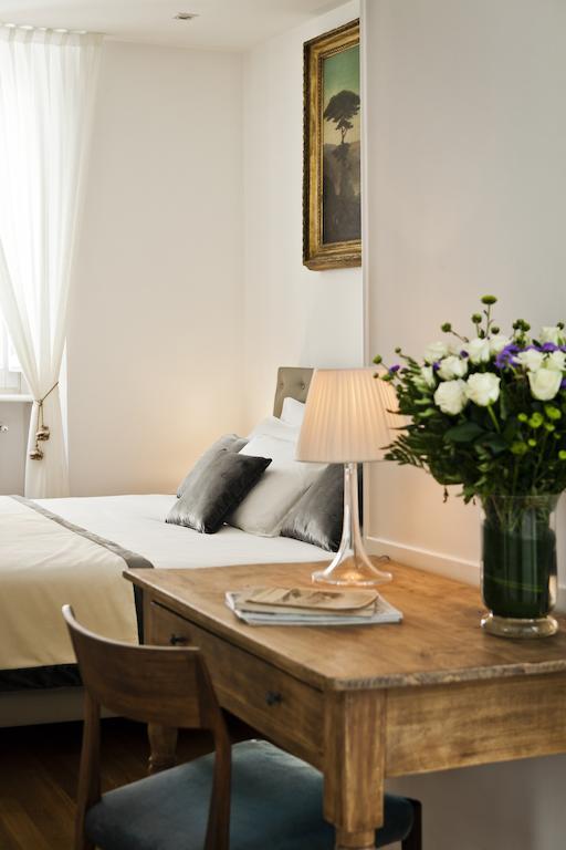 Garibaldi Suites Piazza Di Spagna Рим Екстер'єр фото