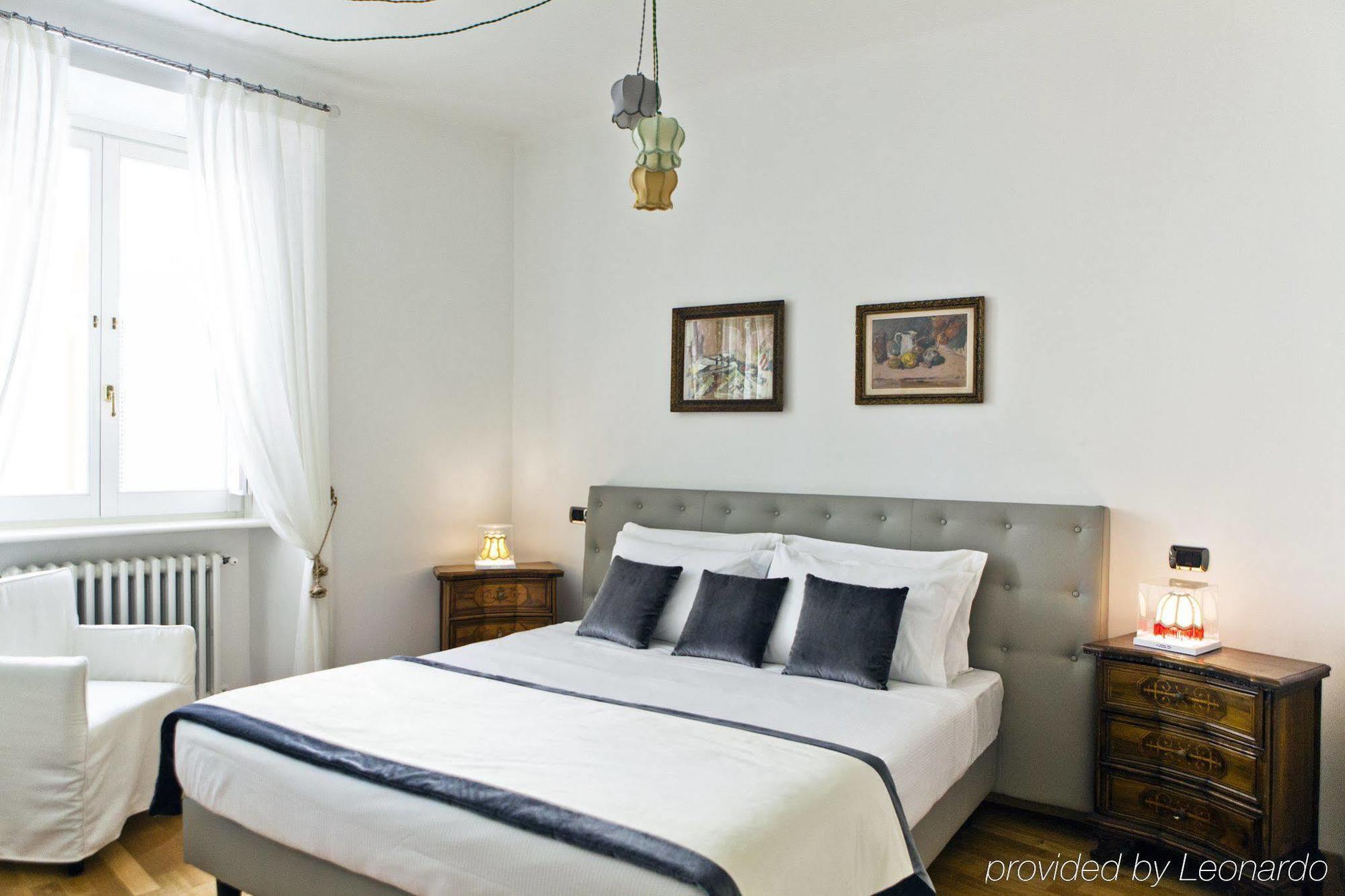 Garibaldi Suites Piazza Di Spagna Рим Екстер'єр фото